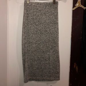Long pencil skirt